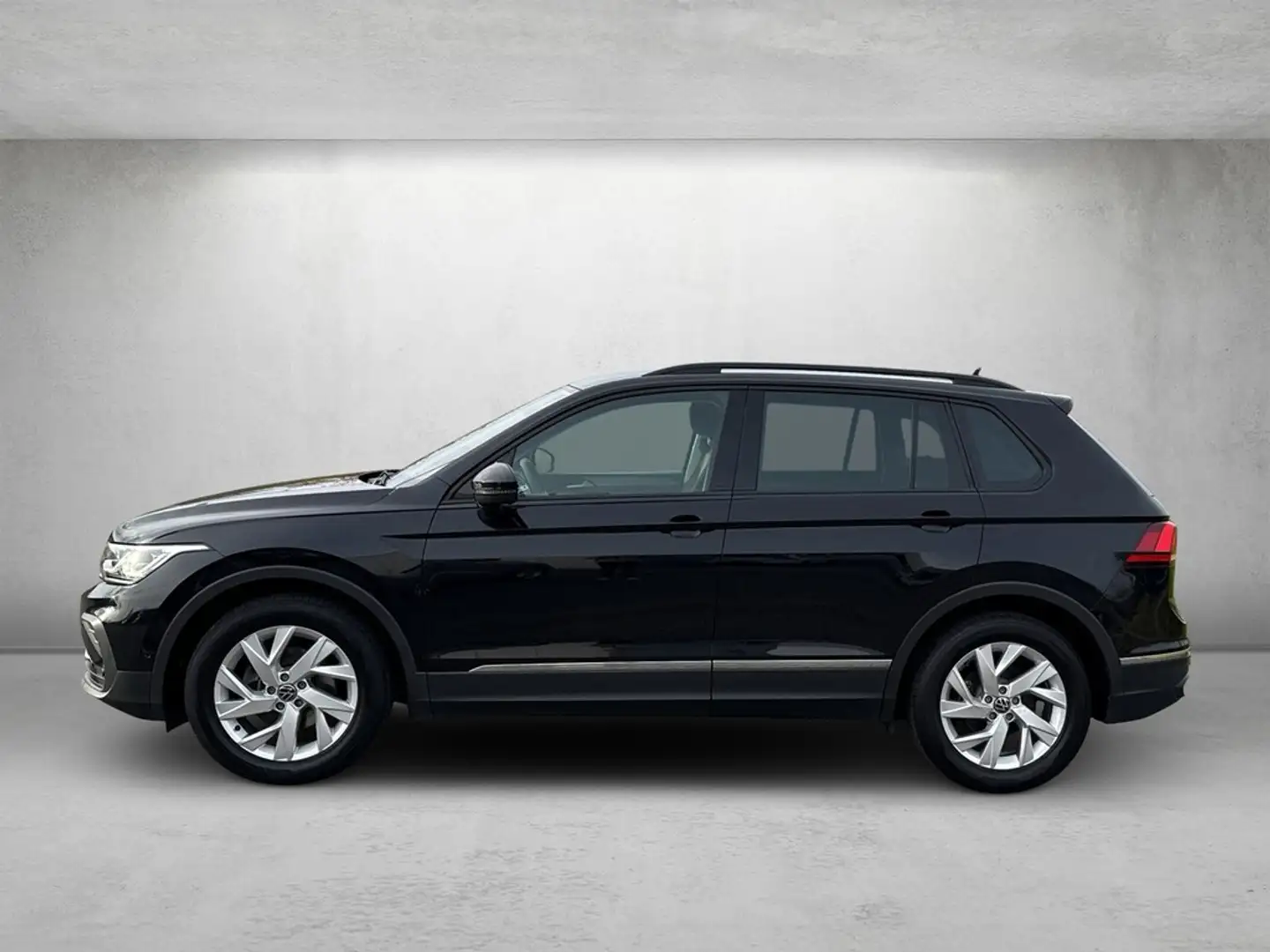 Volkswagen Tiguan 1.5 TSI DSG Life *Navi*AHK*Matrix* Schwarz - 2