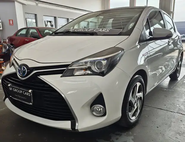 Toyota Yaris Yaris 5p 1.5h Lounge