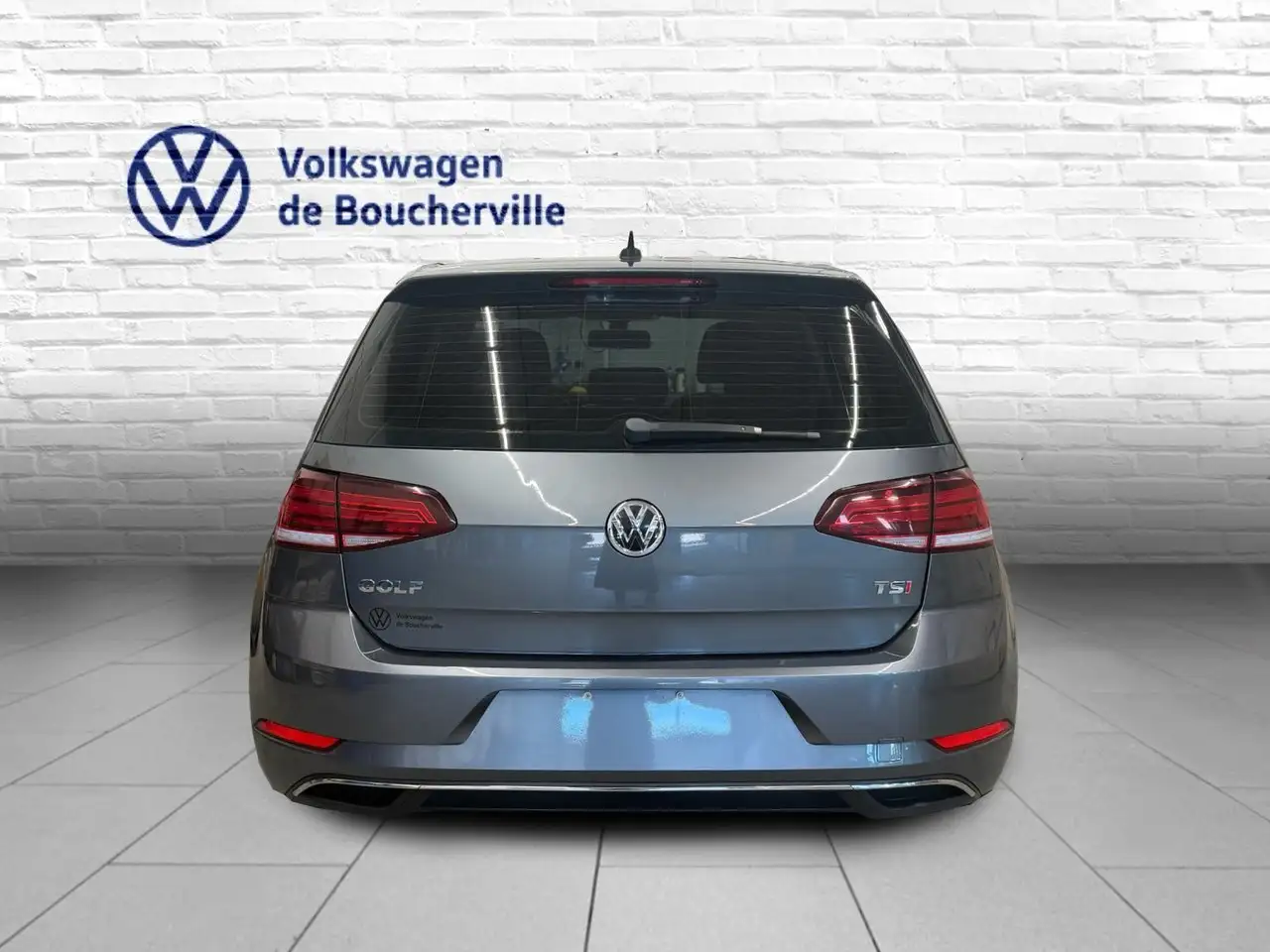 Volkswagen Golf снимка Volkswagen Golf
