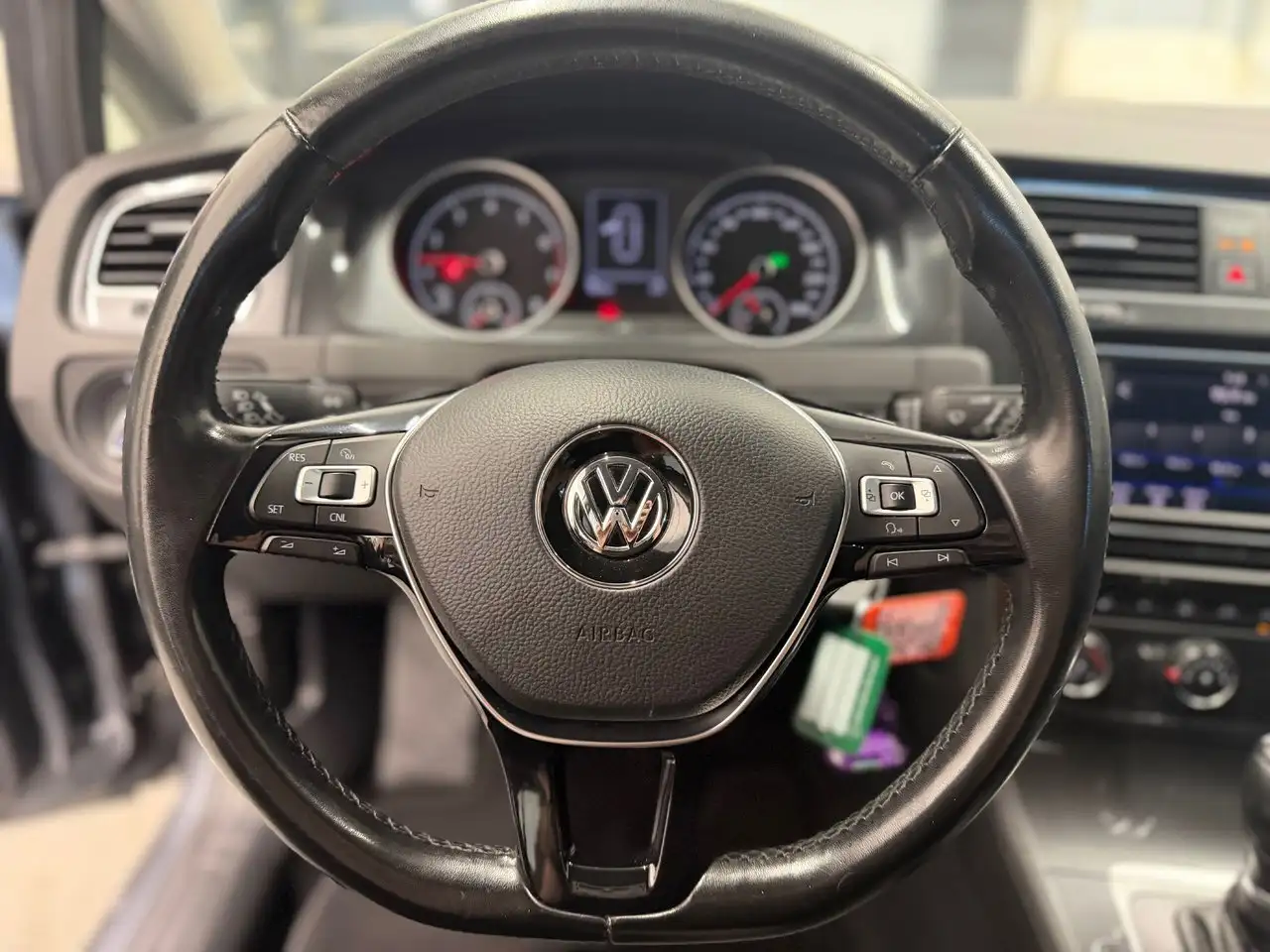 Volkswagen Golf снимка Volkswagen Golf