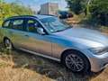 BMW 318 Baureihe 3 Touring 318d Bleu - thumbnail 3