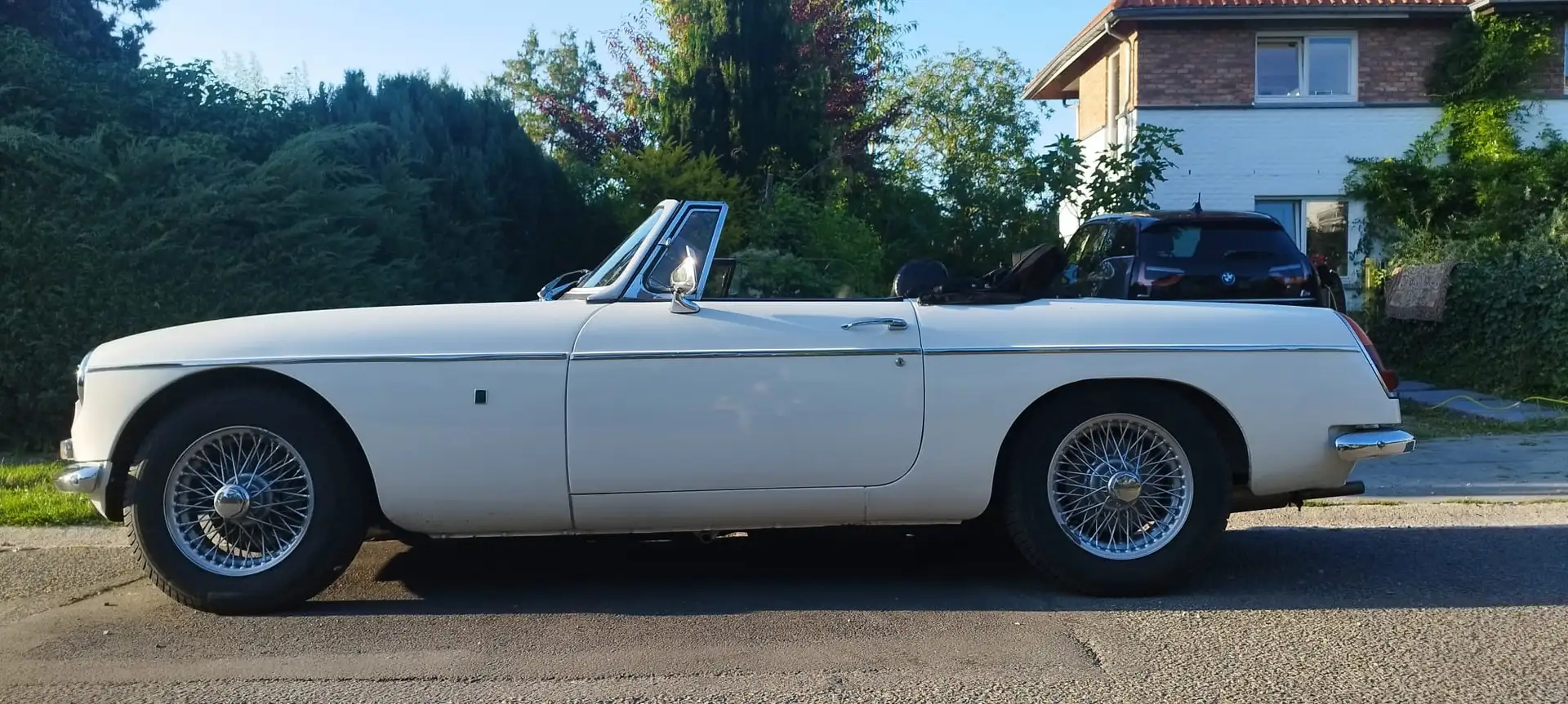 MG MGB 1970 White - 2