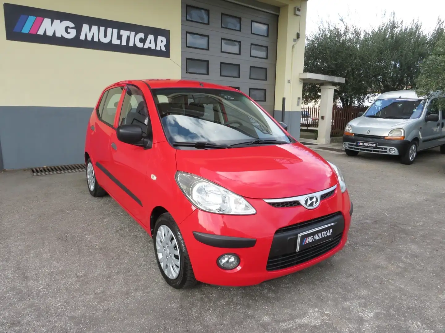 Hyundai i10 1.1 Active Gpl. unicoproprietario. GPL originale. Rosso - 1