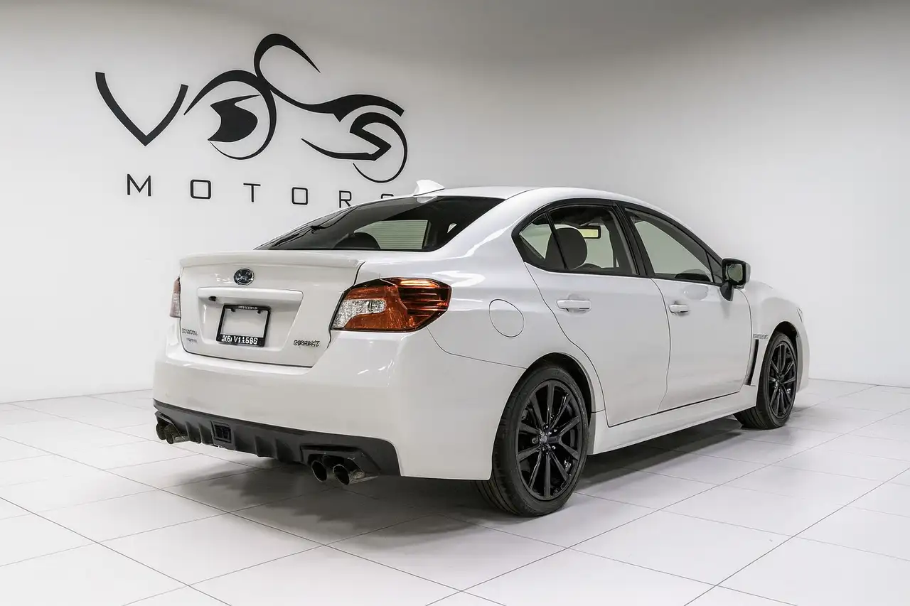Subaru WRX снимка Subaru WRX