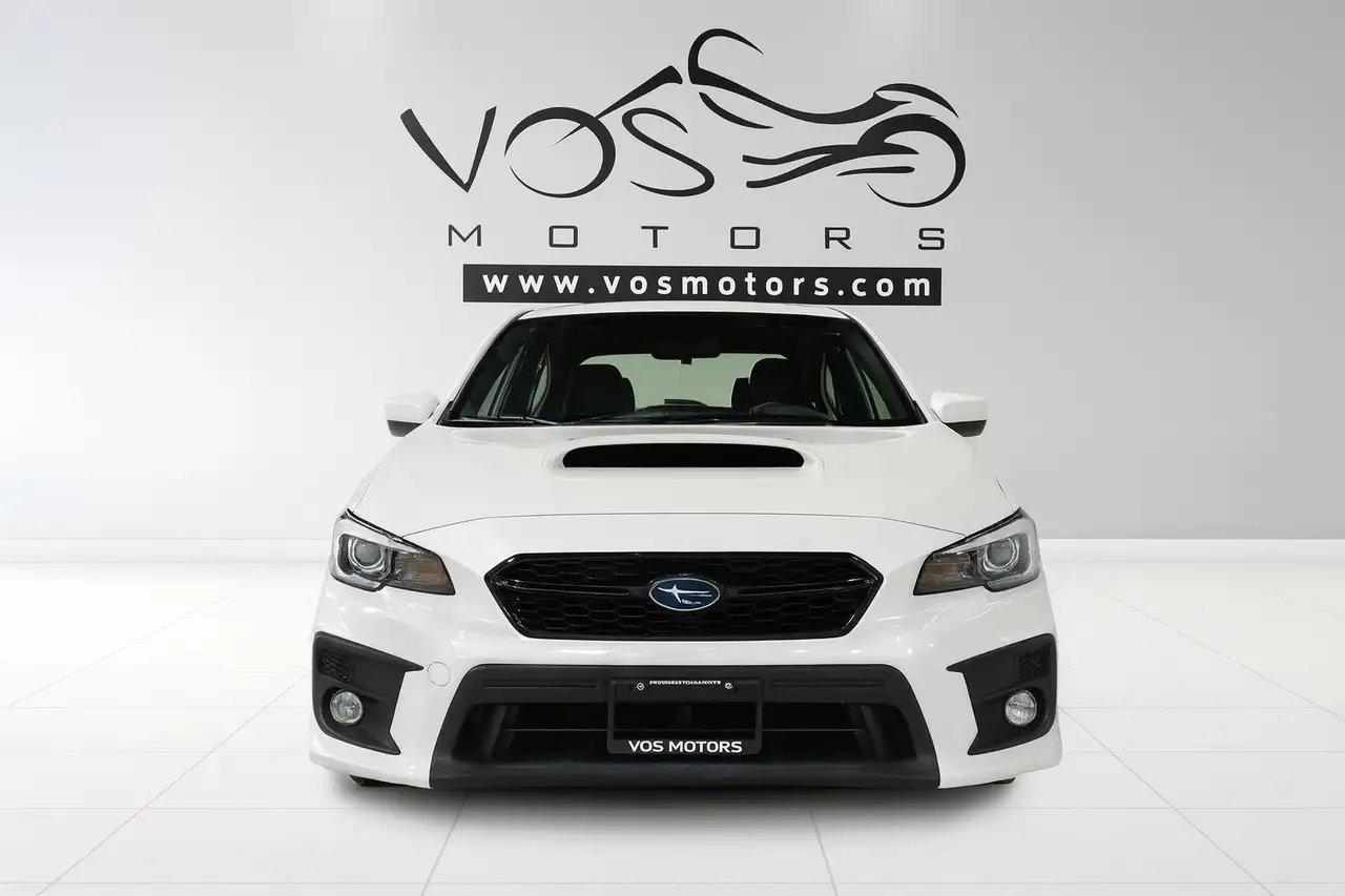 Subaru WRX снимка Subaru WRX