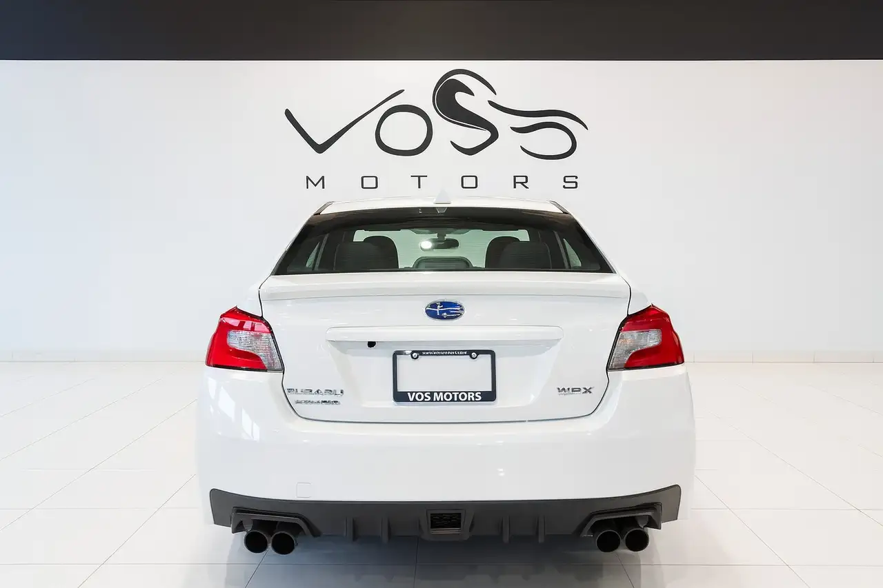 Subaru WRX снимка Subaru WRX