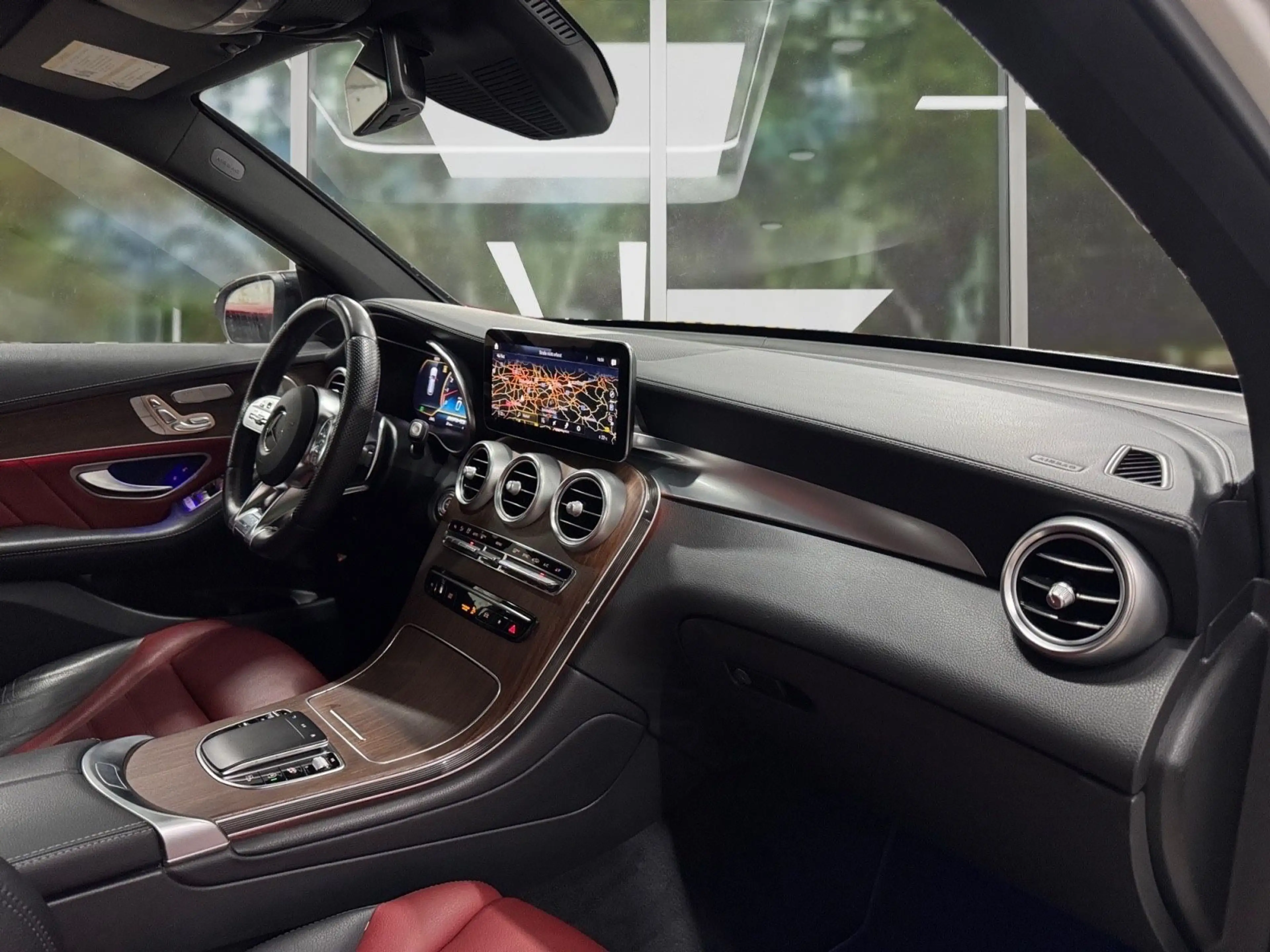 Mercedes-Benz GLC 43 AMG 4Matic Aut., Frische Inspektion — photo 11