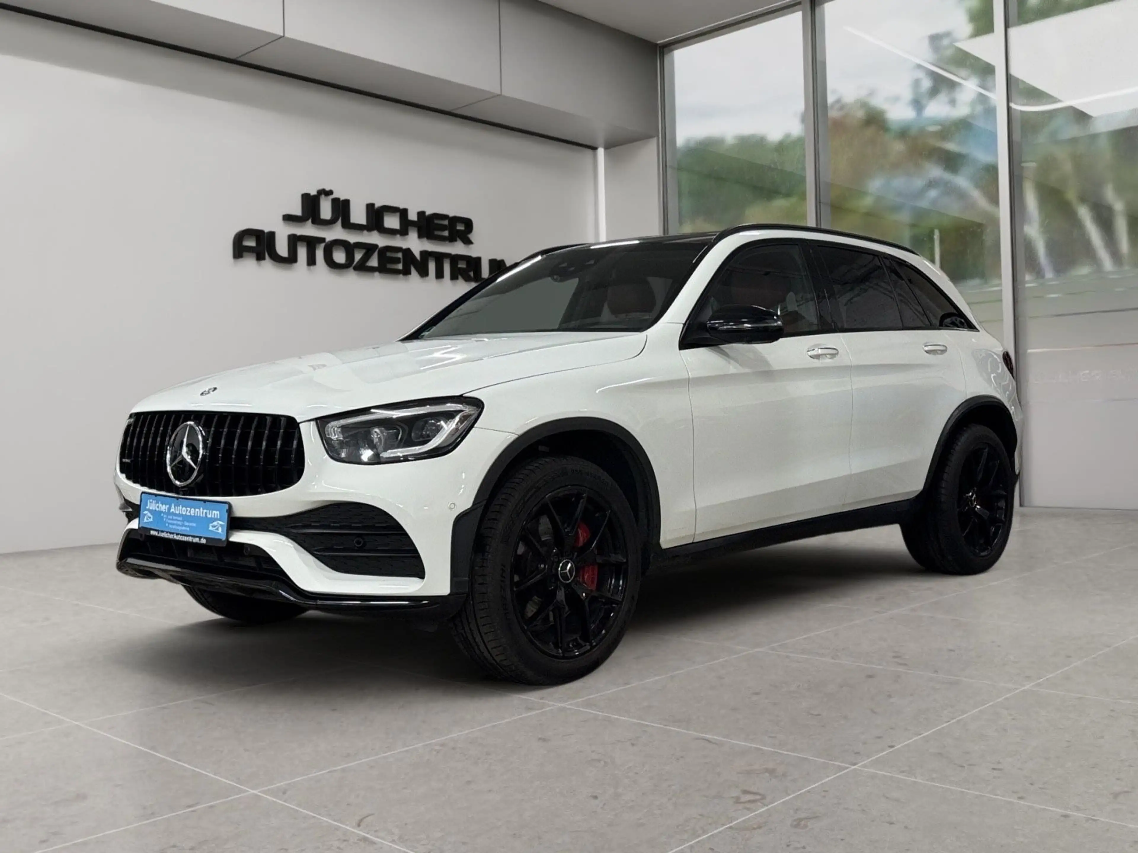 Mercedes-Benz GLC 43 AMG 4Matic Aut., Frische Inspektion — photo 4
