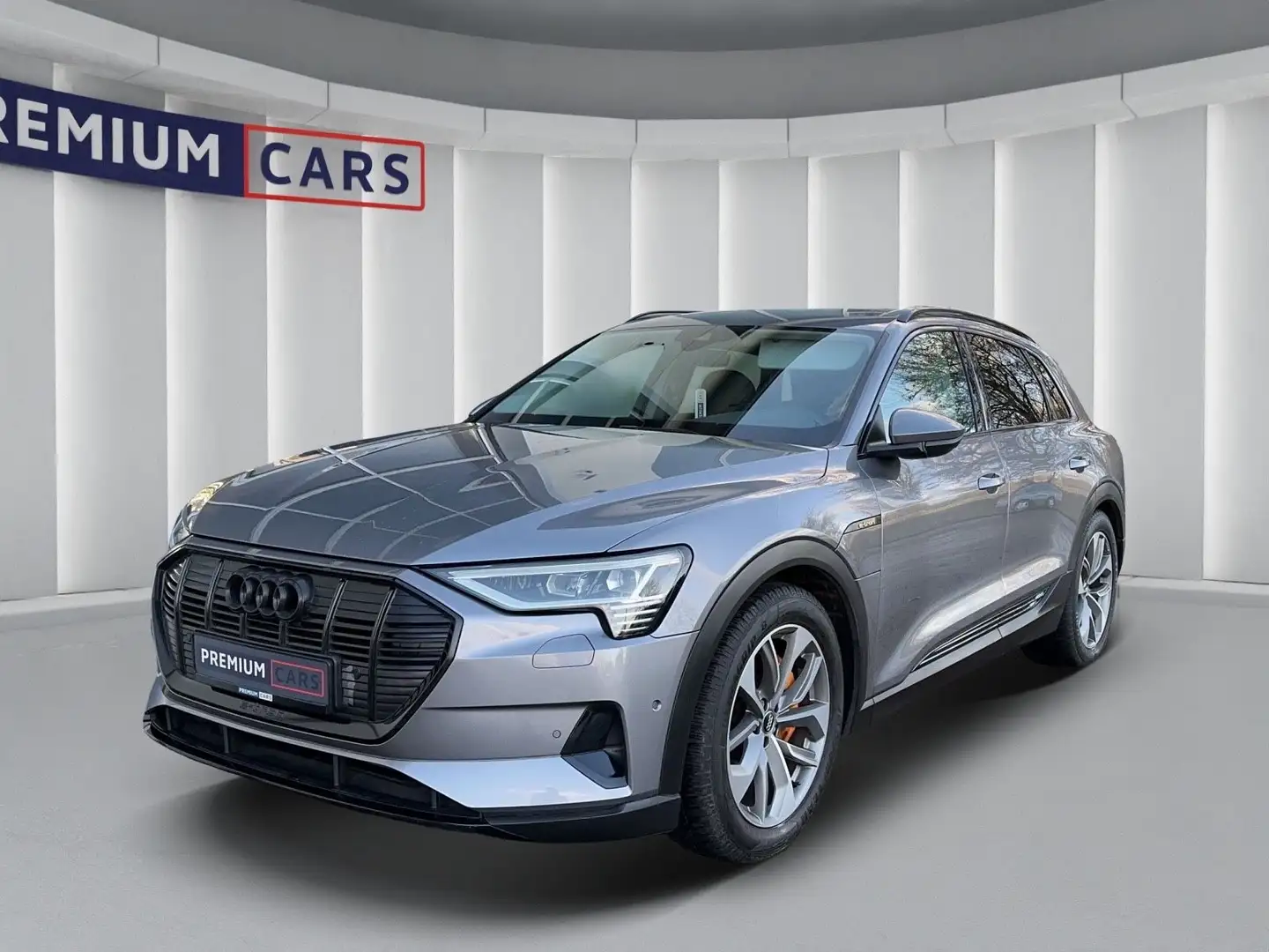 Audi e-tron E-tron 50 quattro *Garantie*Finanzierung* Grau - 1