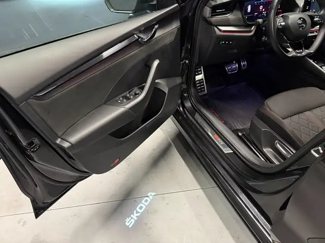 Skoda Octavia view 24