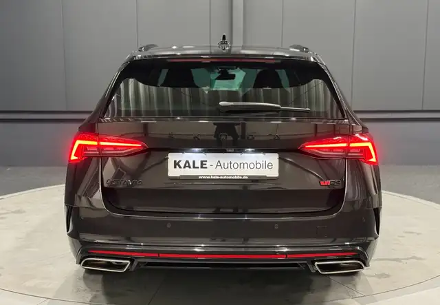Skoda Octavia view 5