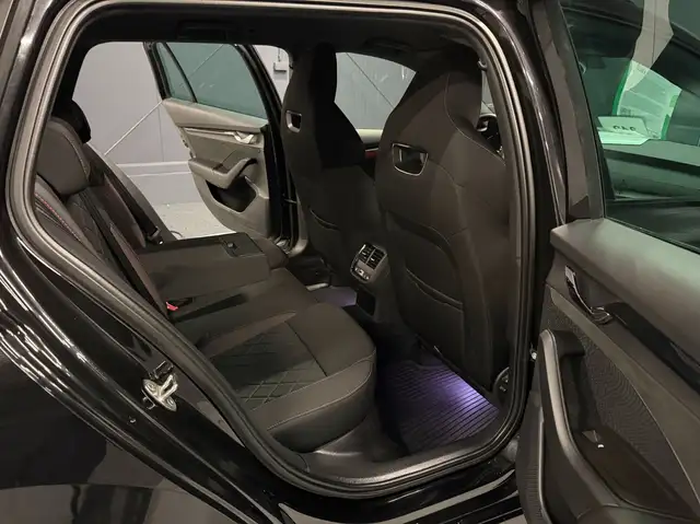 Skoda Octavia view 30