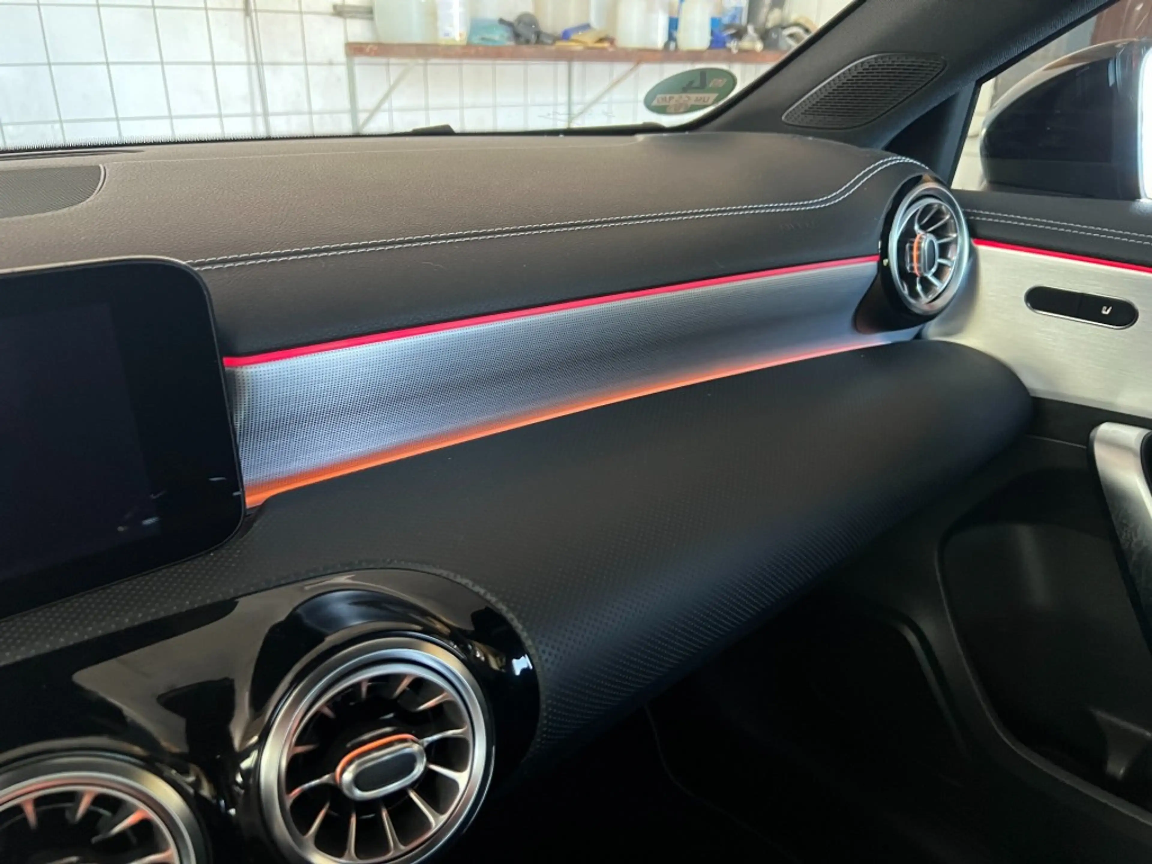 Mercedes-Benz A 180 A 180 AMG, Night, Sfeer, Widescreen, DAB — photo 7