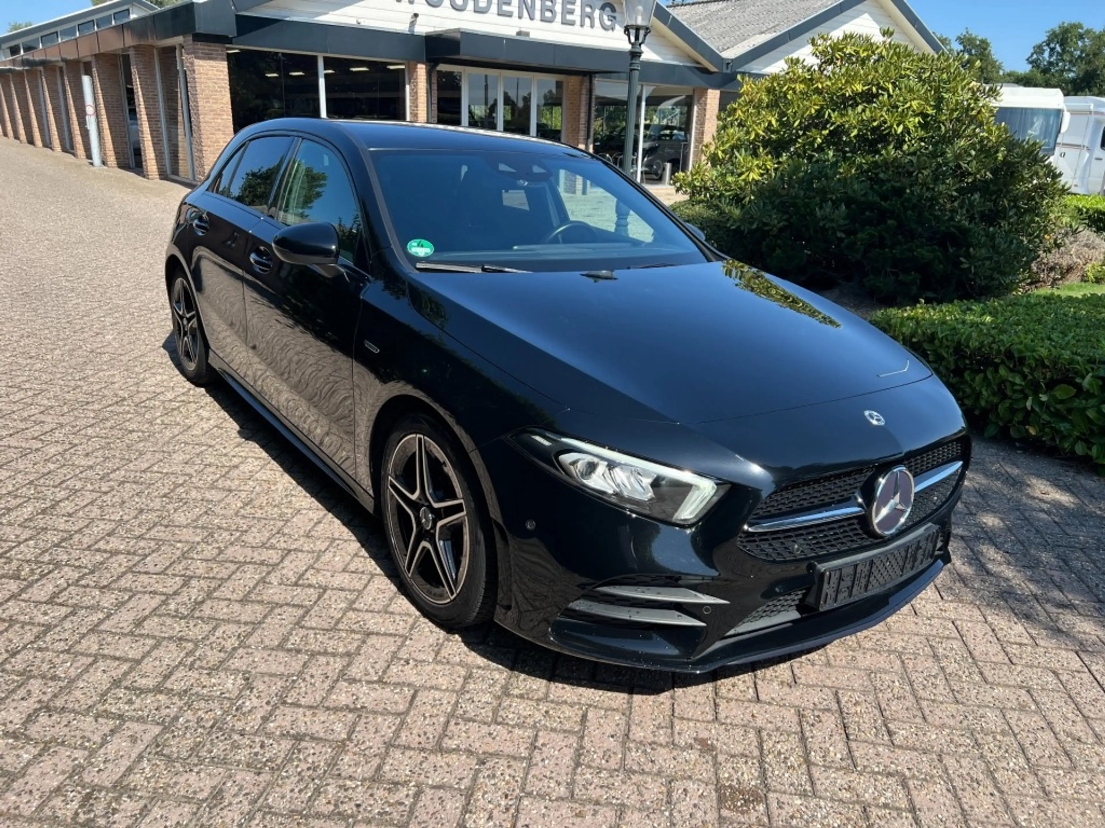 Mercedes-Benz A 180 A 180 AMG, Night, Sfeer, Widescreen, DAB