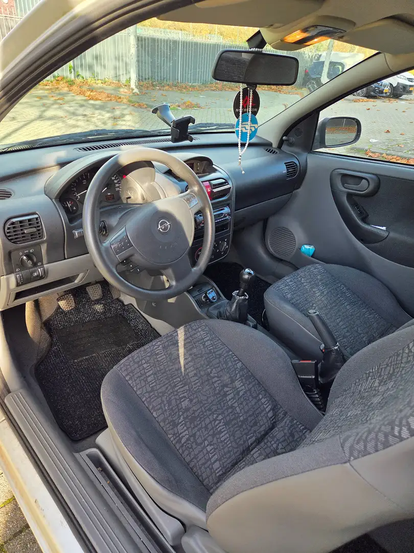 Opel Corsa Corsa 1.2-16V Comfort Grijs - 2