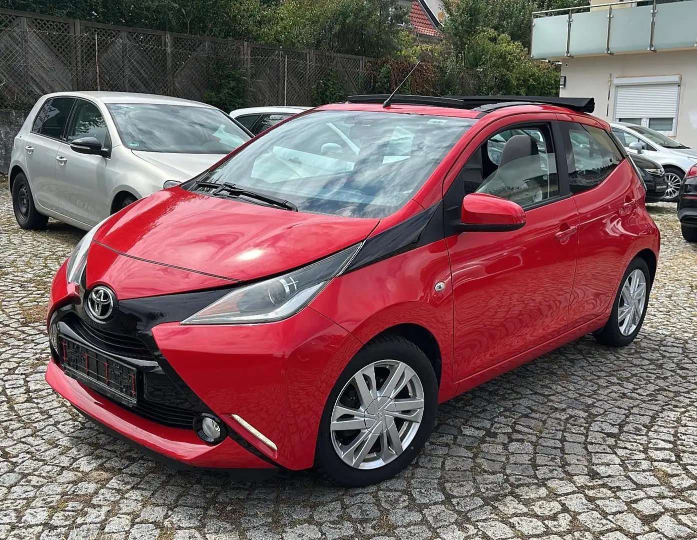 Toyota Aygo x-wave *Dach-Faltbar *Klimaautomatik *Keyles Rot - 1