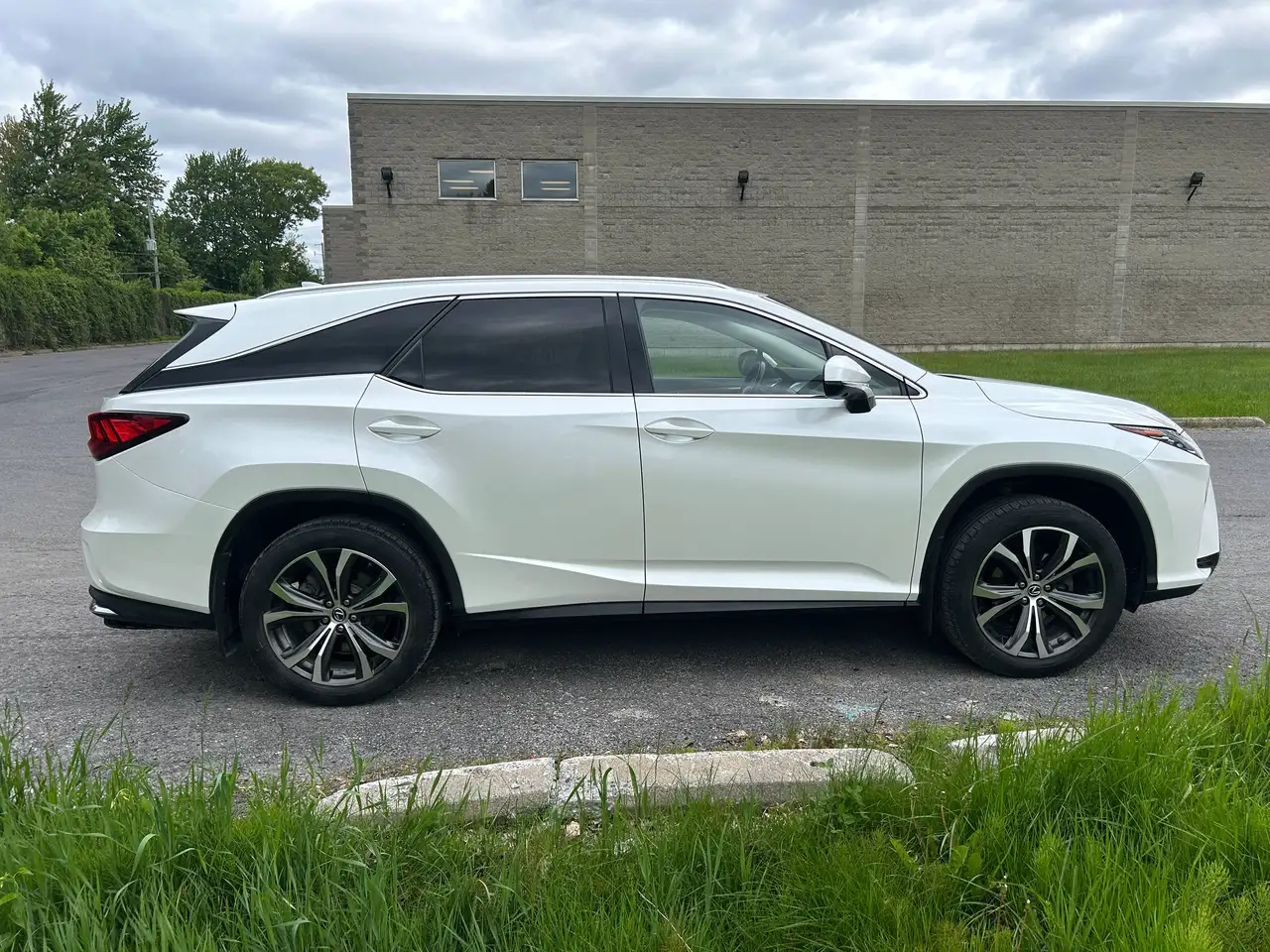 Lexus RX снимка Lexus RX