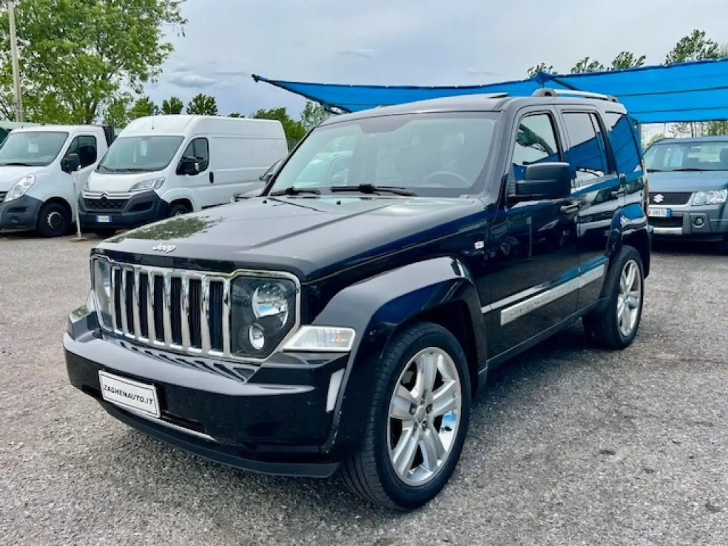 Jeep Cherokee 2.8 CRD DPF Limited Auto Schwarz - 2