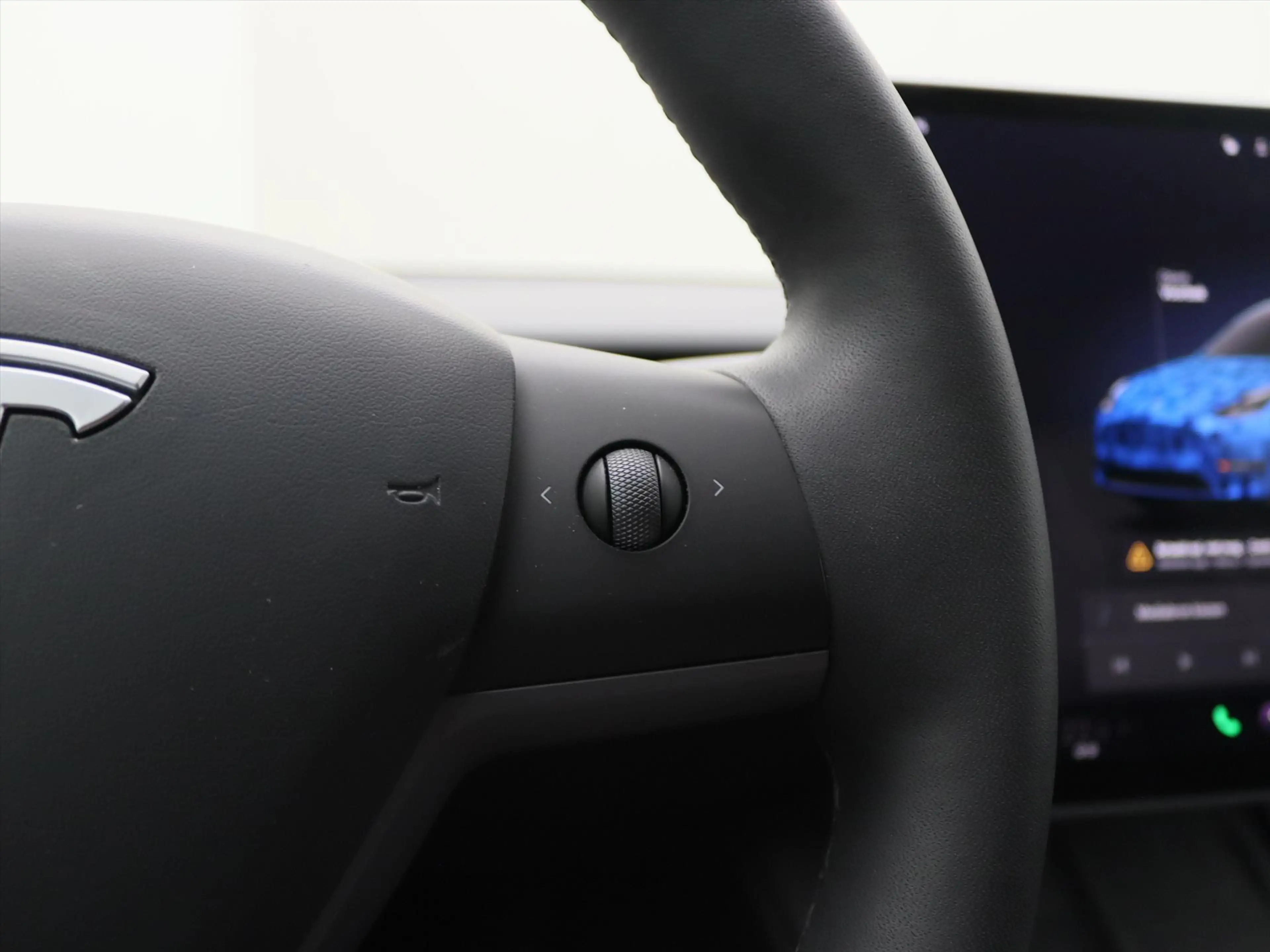 Tesla Model Y Long Range AWD 75kWh 351pk 93.7% SoH [ TREKHAAK+AM — photo 23