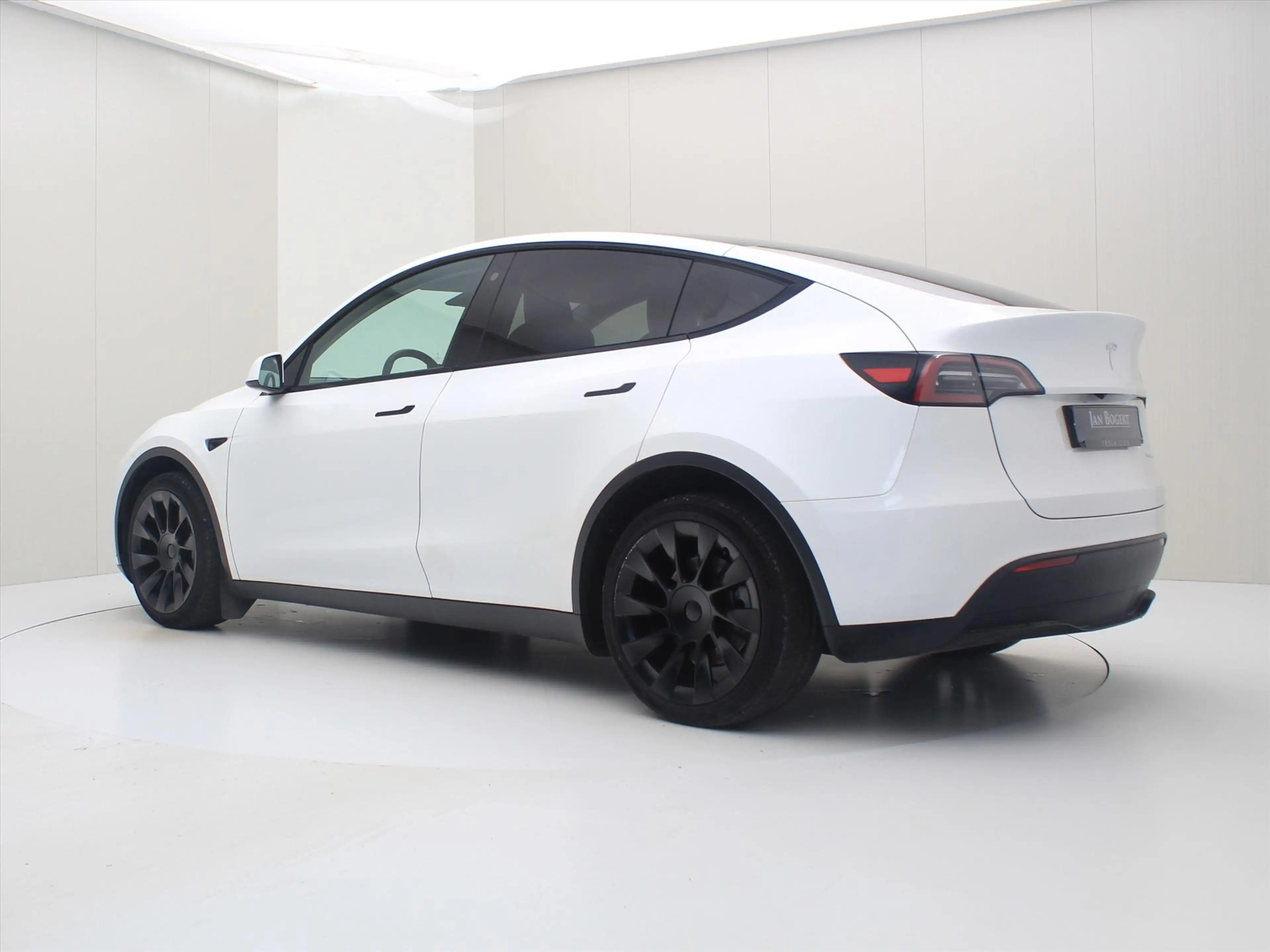 Tesla Model Y Long Range AWD 75kWh 351pk 93.7% SoH [ TREKHAAK+AM — photo 4