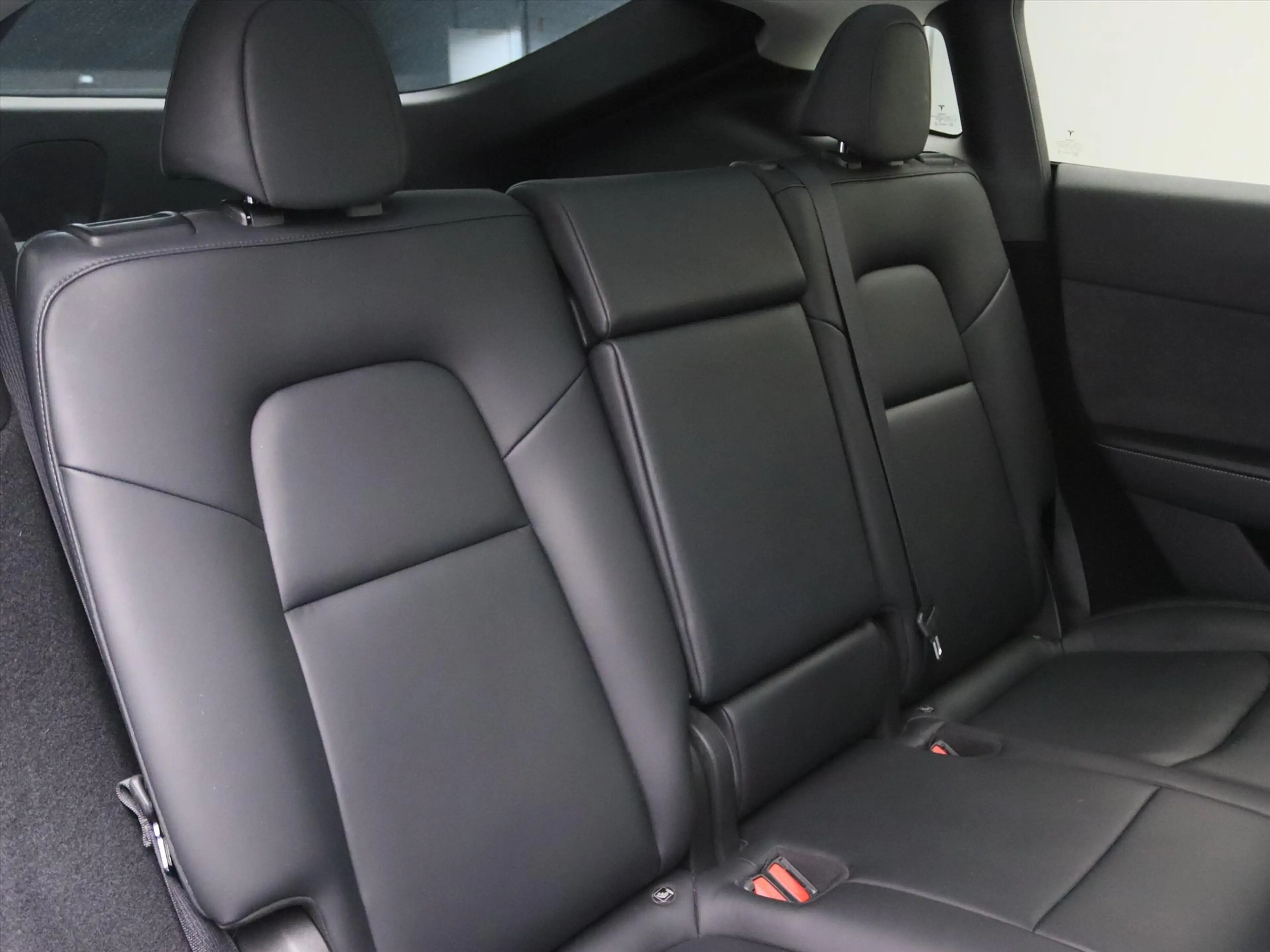 Tesla Model Y Long Range AWD 75kWh 351pk 93.7% SoH [ TREKHAAK+AM — photo 16