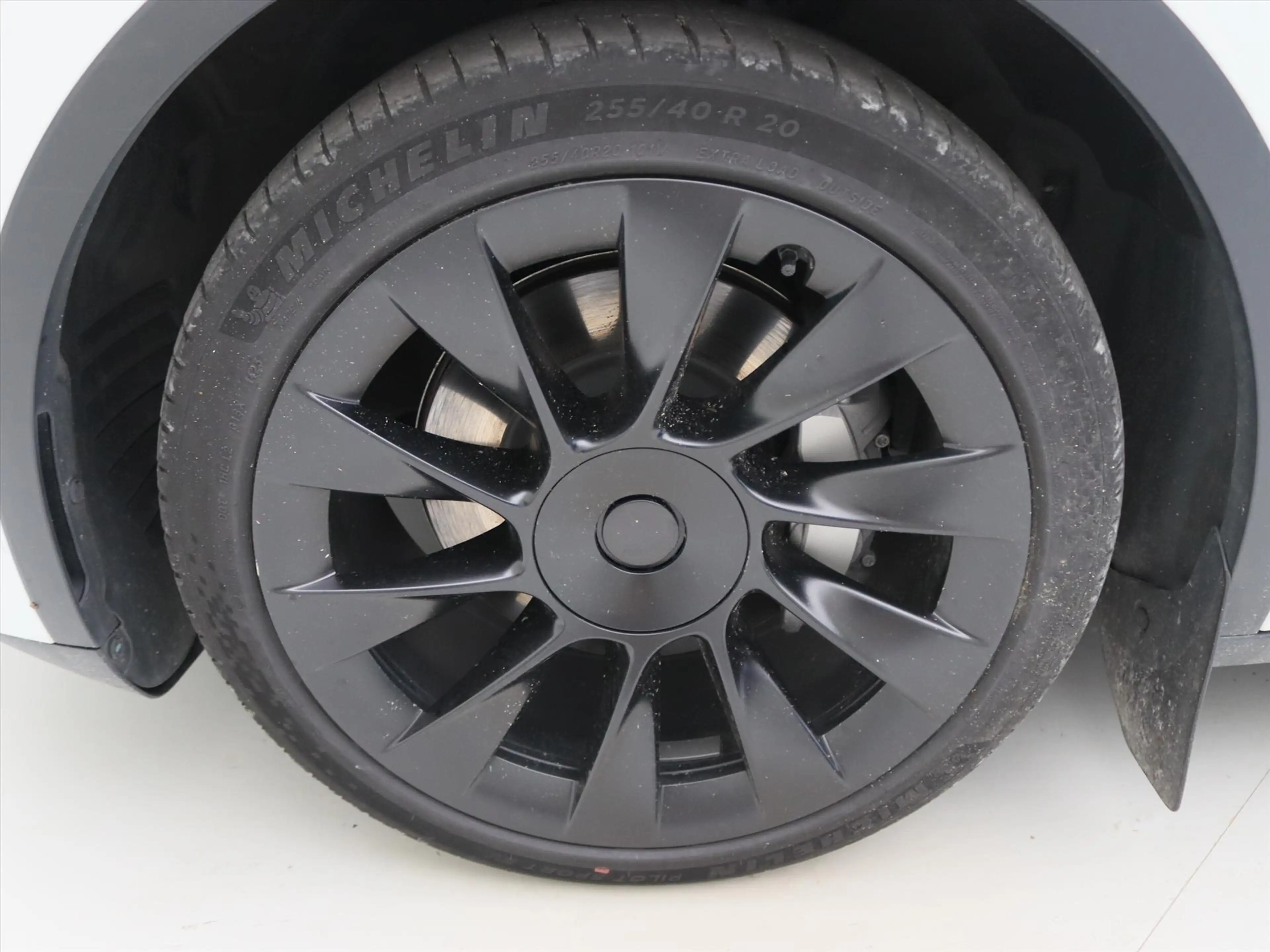 Tesla Model Y Long Range AWD 75kWh 351pk 93.7% SoH [ TREKHAAK+AM — photo 11