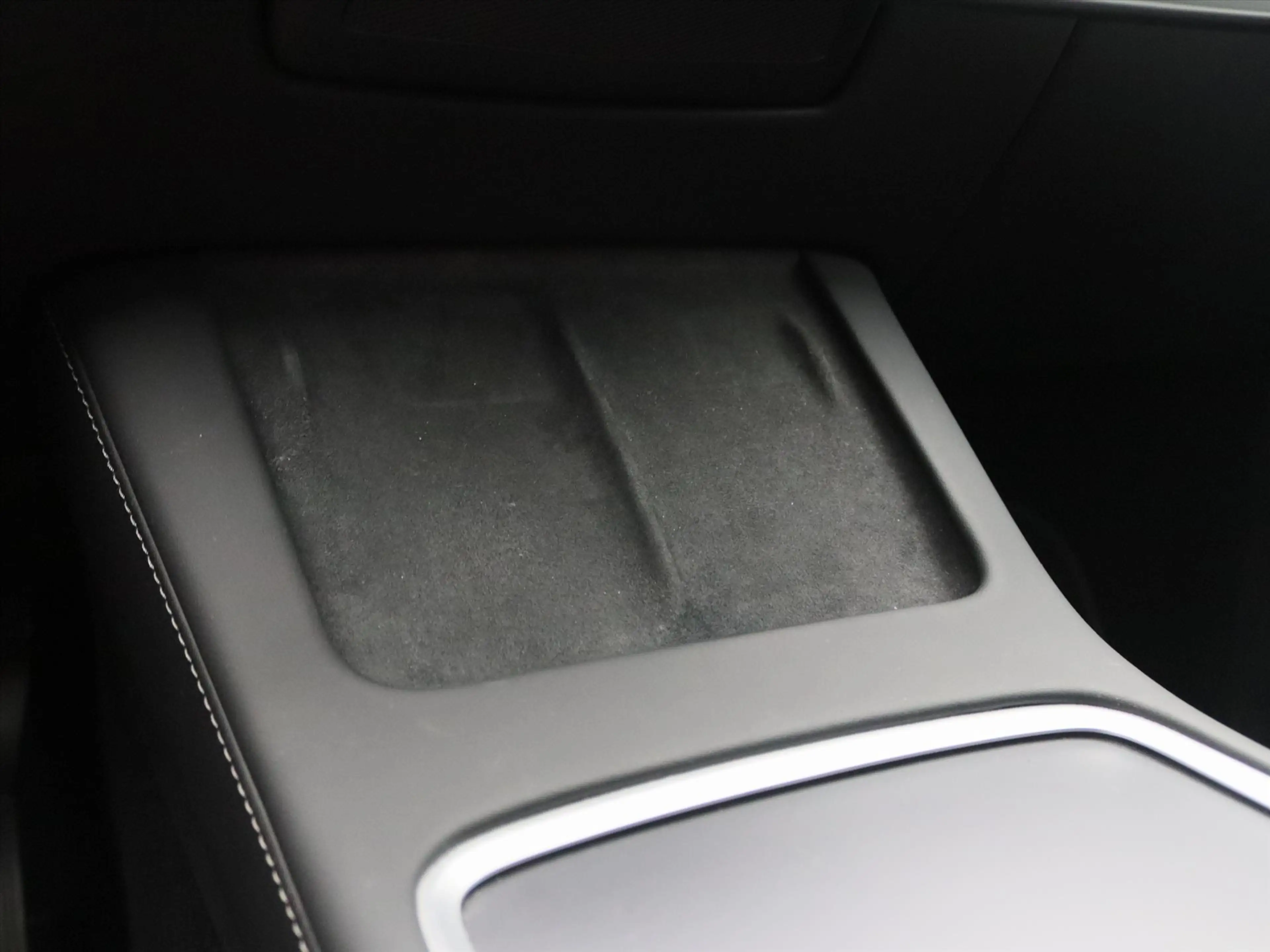 Tesla Model Y Long Range AWD 75kWh 351pk 93.7% SoH [ TREKHAAK+AM — photo 31