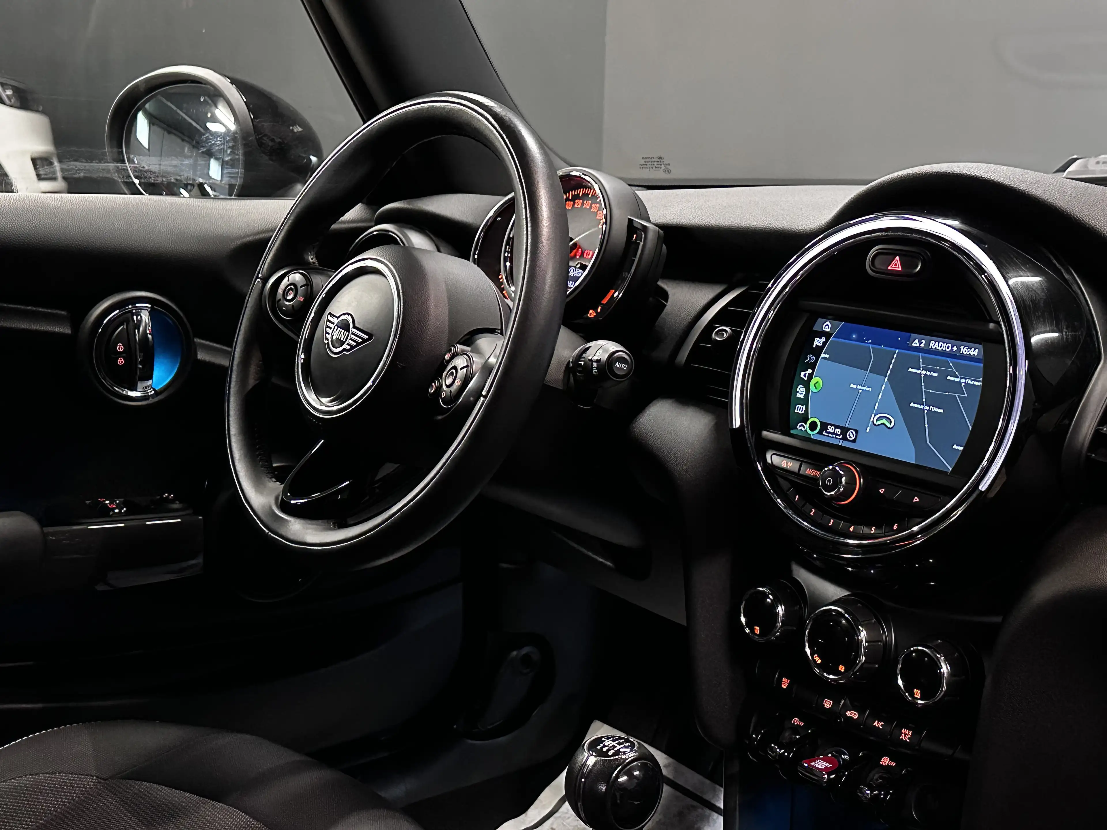 MINI One D Mini 1.5 D One (EU6c) — photo 10