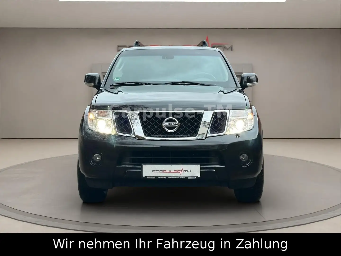 Nissan Pathfinder 2.5 dCi Automatik-7.Sitzer-Bose Sound - 2