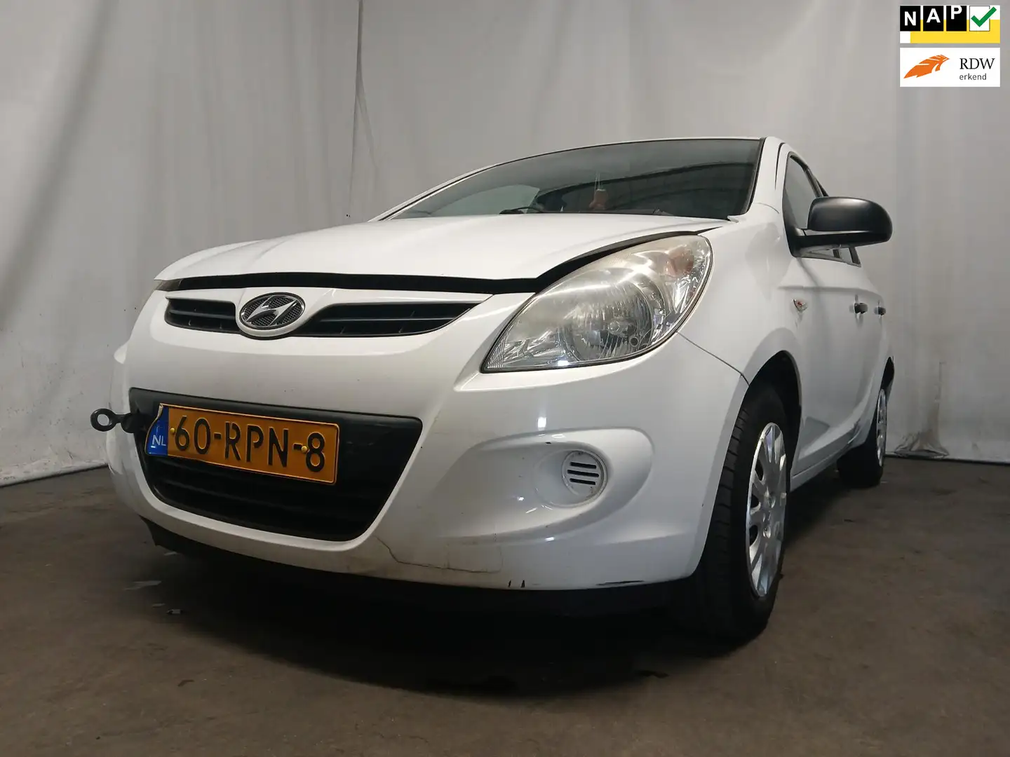 Hyundai i20 1.2i i-Drive - Airco - Schade Wit - 1