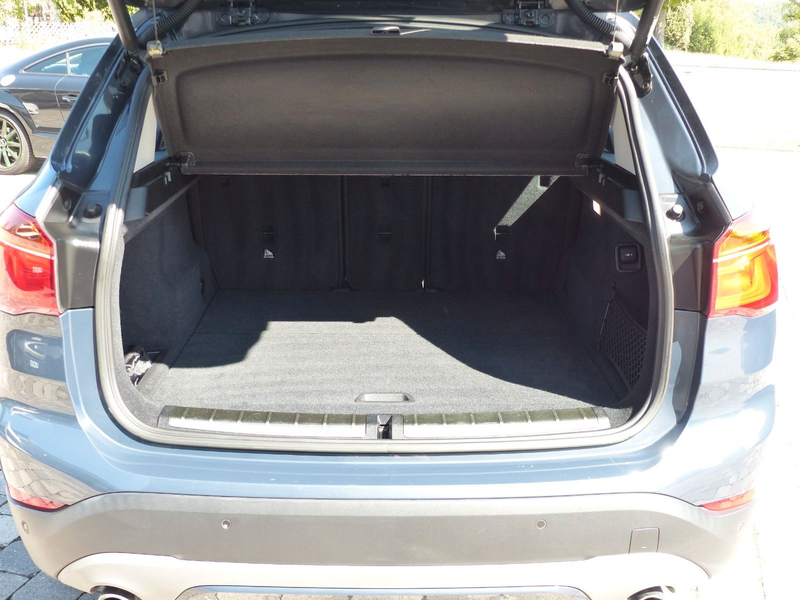 BMW X1 sDrive 20 i Sport Line 2.Hand Top gepflegt — photo 12