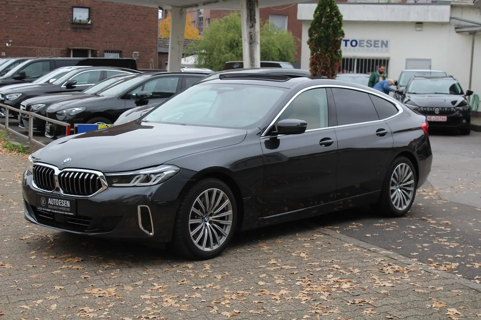 BMW 630 630d GT Luxury-Line+PANO+360°KAMERA+H&K+HUD+AHK Gris - 1