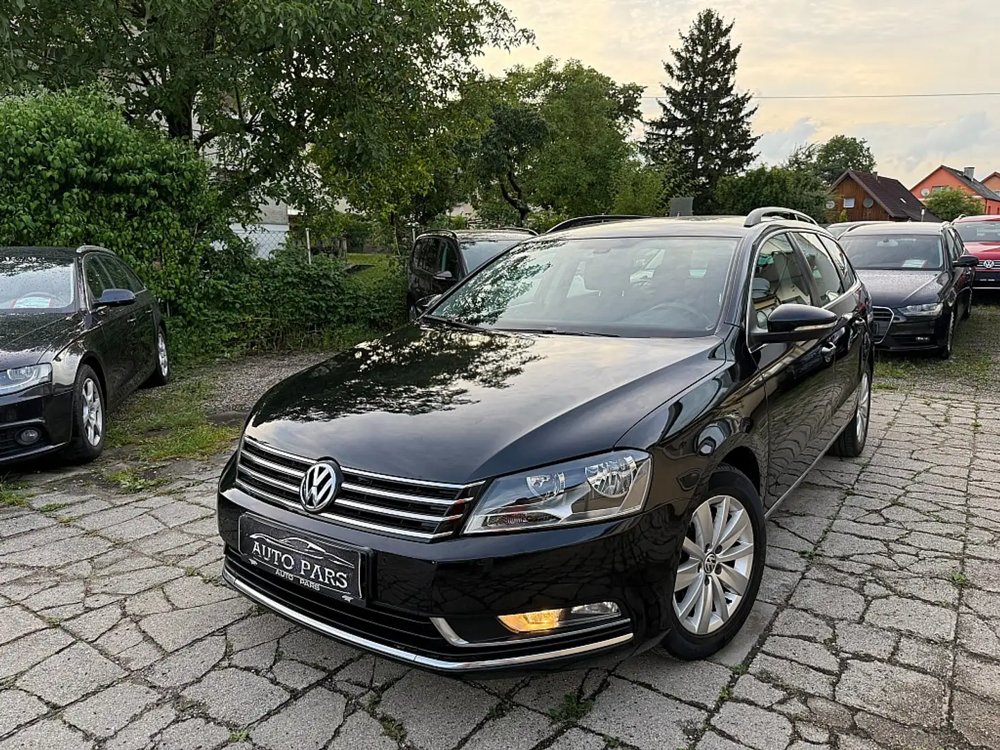 Volkswagen Passat Comfortline BMT 1,6 TDI-1/3 ZINSFREI FINANZIERUNG Noir - 1