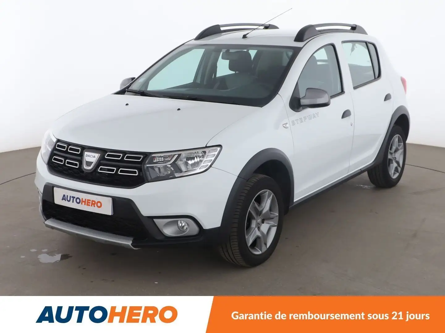 Dacia Sandero Stepway 0.9 TCe Blanc - 1