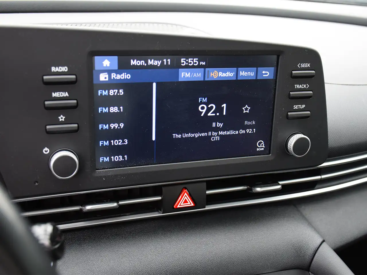 Hyundai ELANTRA снимка Hyundai ELANTRA