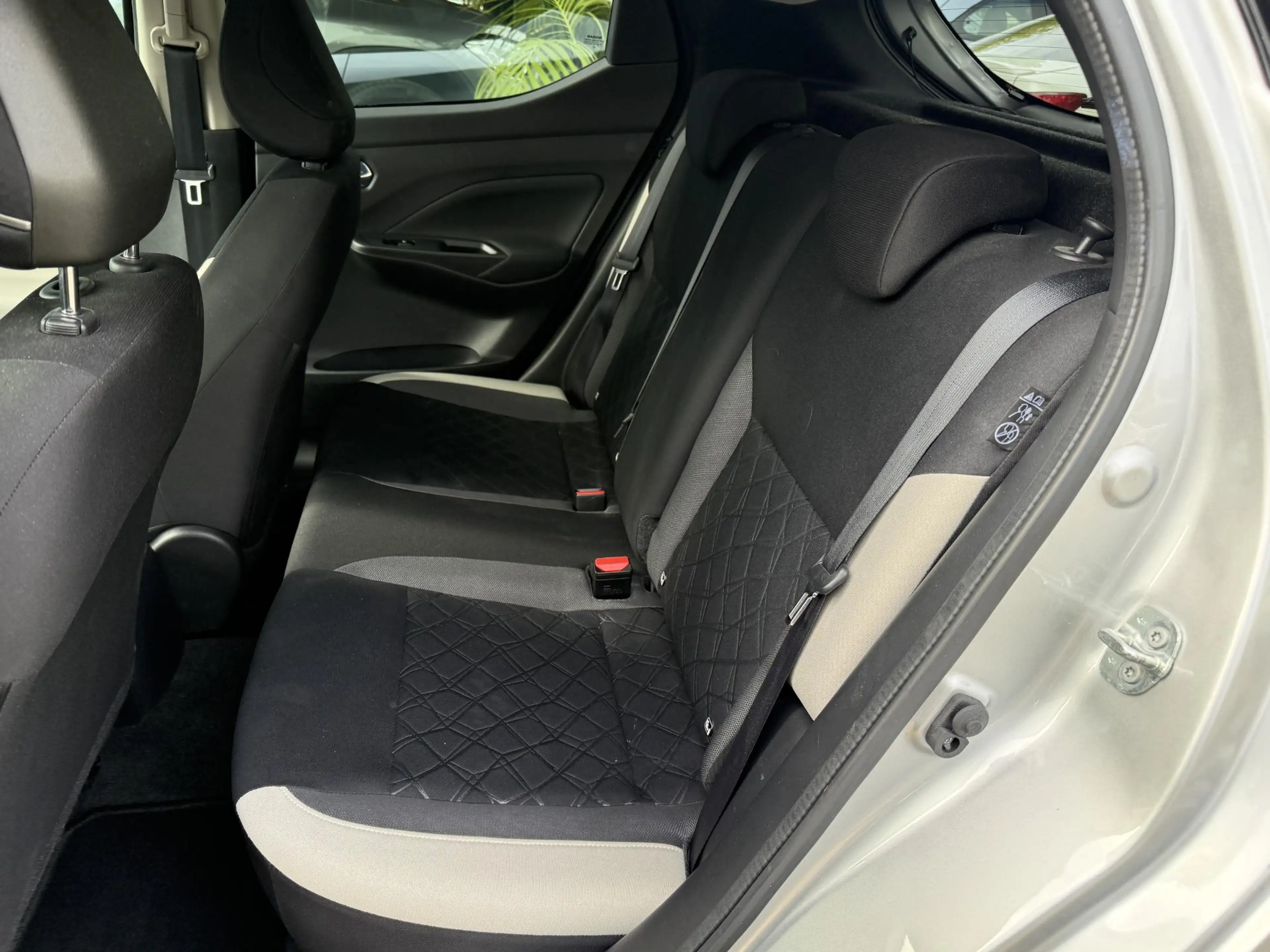 Nissan Micra 1.0 IG-T N-Design Apple Carplay / Android auto / B — photo 14