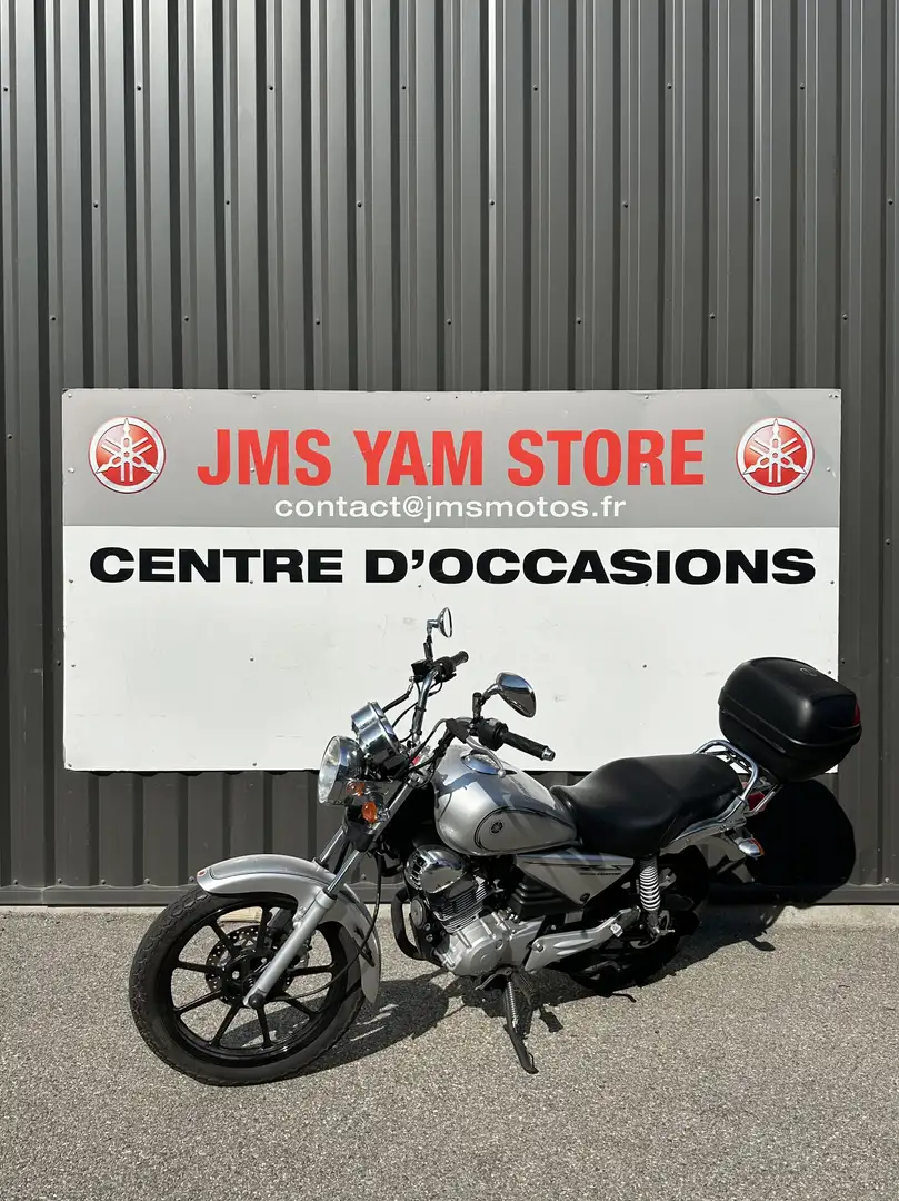Yamaha YBR 125 Сірий - 2