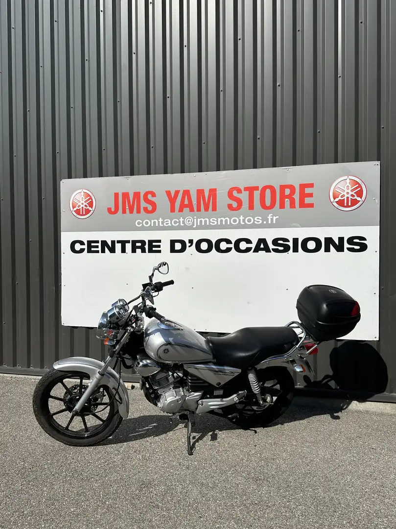 Yamaha YBR 125 Сірий - 1