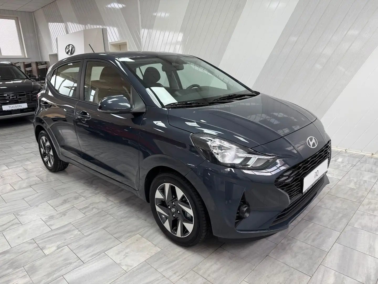 Hyundai i10 1.0 Trend Grigio - 2