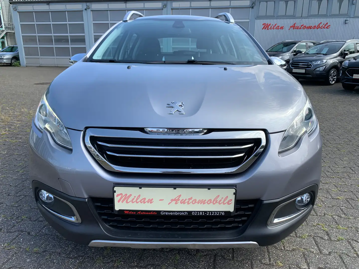 Peugeot 2008 Allure Automatik-Leder-SHZG-ALU-PDC-R.Kamera-Navi Grau - 2