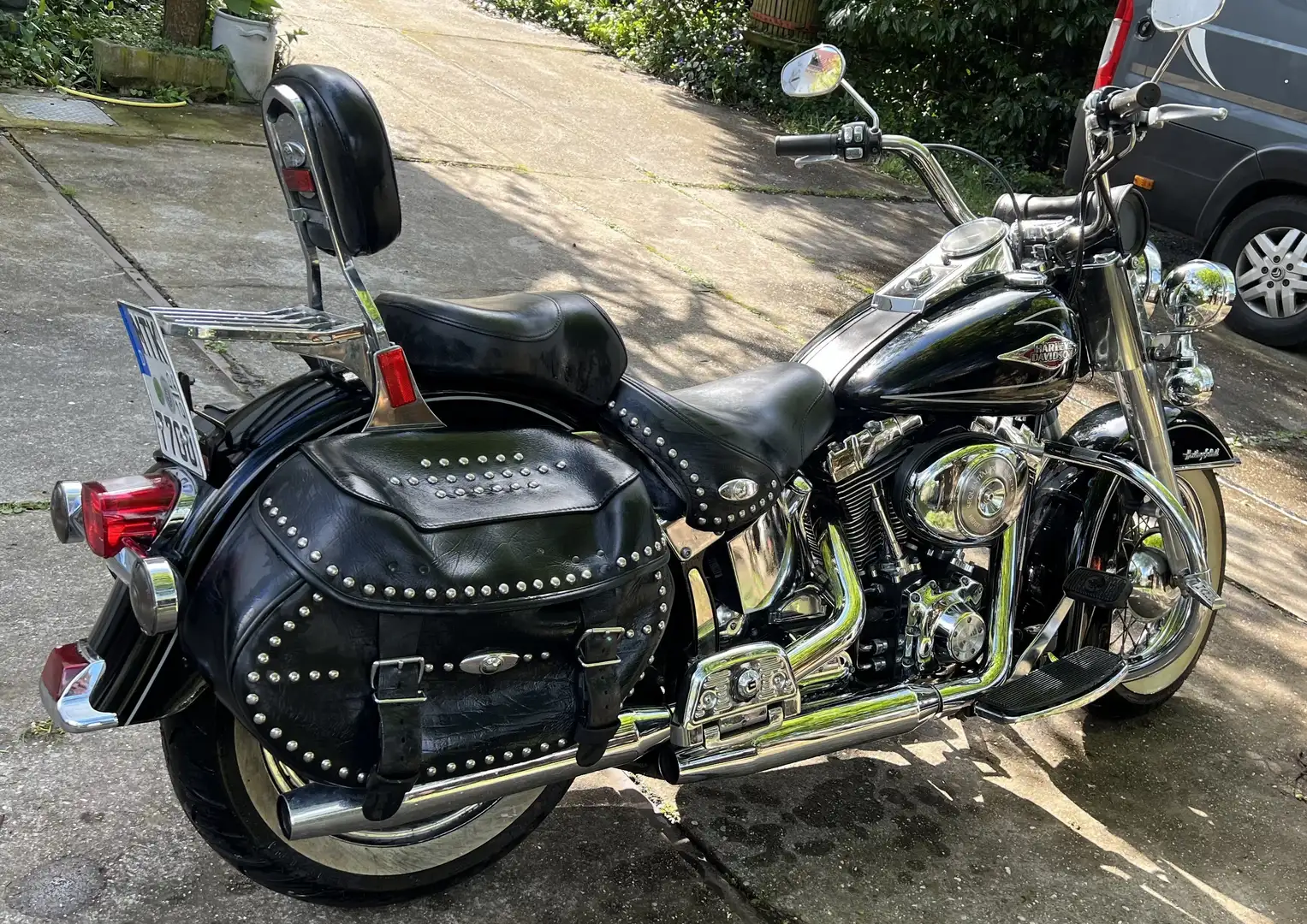 Harley-Davidson Softail FLSTCI Softtail Heritage Classic Black - 2