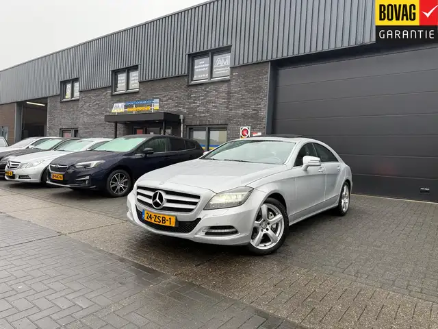Mercedes-Benz CLS 350 | 2E EIGENAAR | 12MND GARANTIE | SCHUIFDAK | LED |