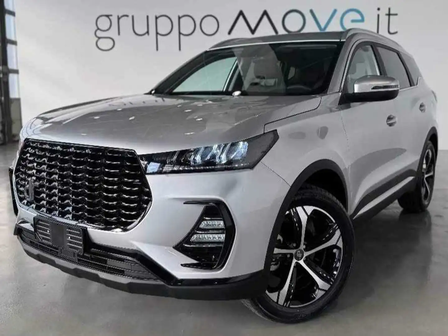 DR Automobiles DR6 1.5 turbo GPL 149cv CVT Stříbrná - 1