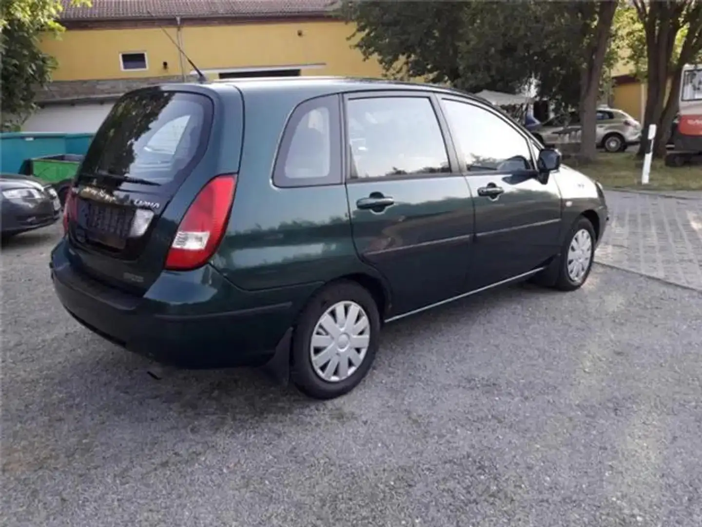 Suzuki Liana Kombi 1.6 LPG Gas Automatic Verde - 2