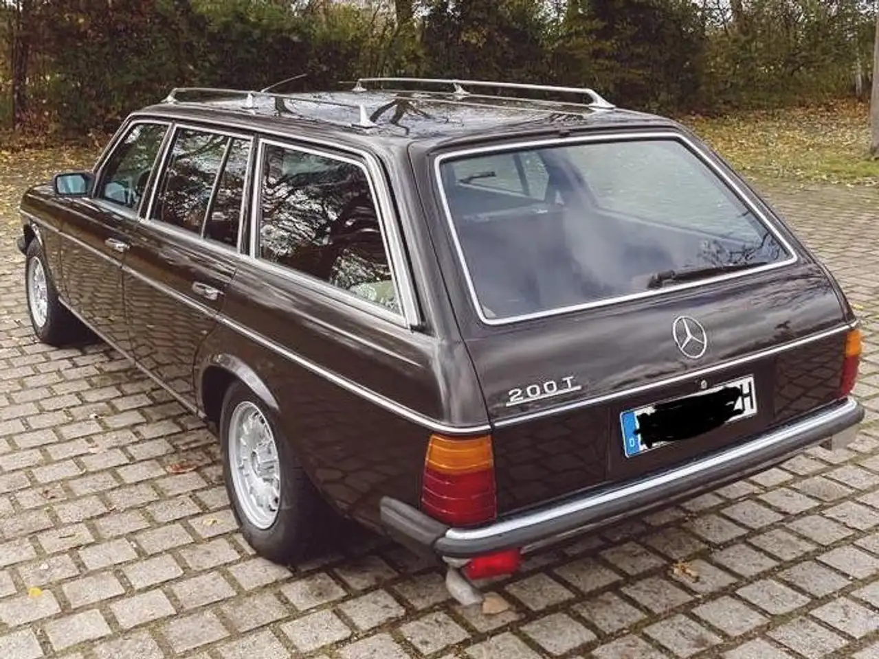 Mercedes-Benz 200 T (W123, S123), foto 4