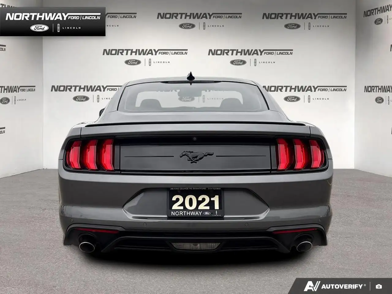 Ford Mustang снимка Ford Mustang
