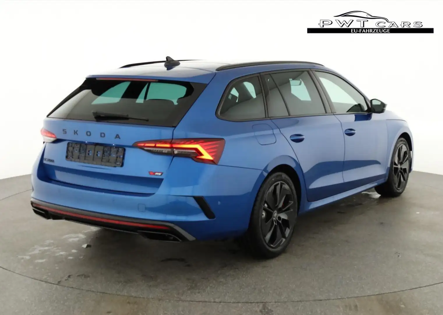 Skoda Octavia Combi 2.0 TSI 195 kW RS DSG, Pano, AHK, Navi, M... Blau - 2