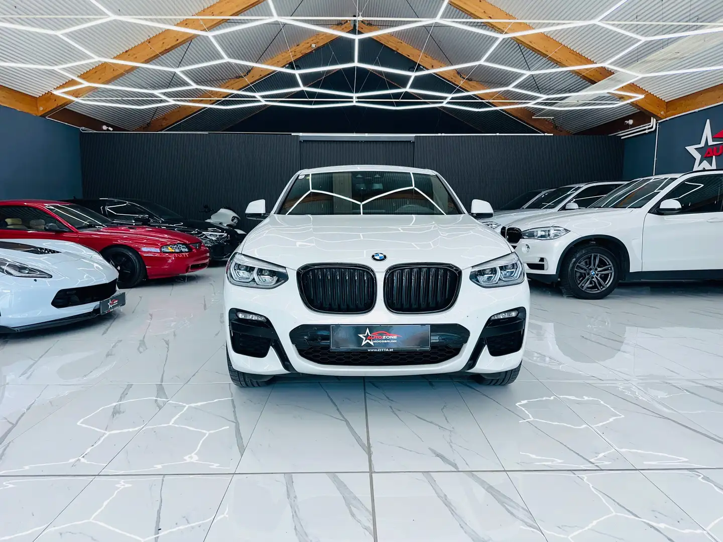 BMW X4 xDrive 30 d M Sport Paket Weiß - 2