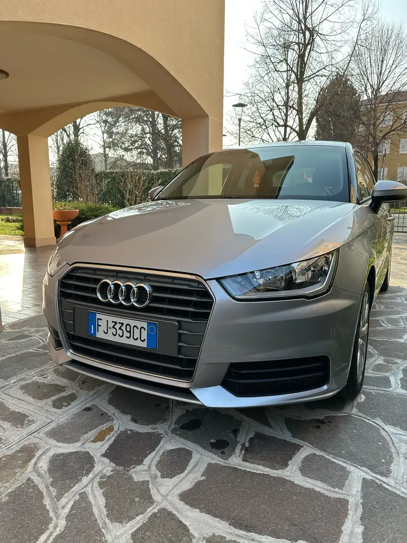 Audi A1 1.4 tfsi Admired 125cv - 1