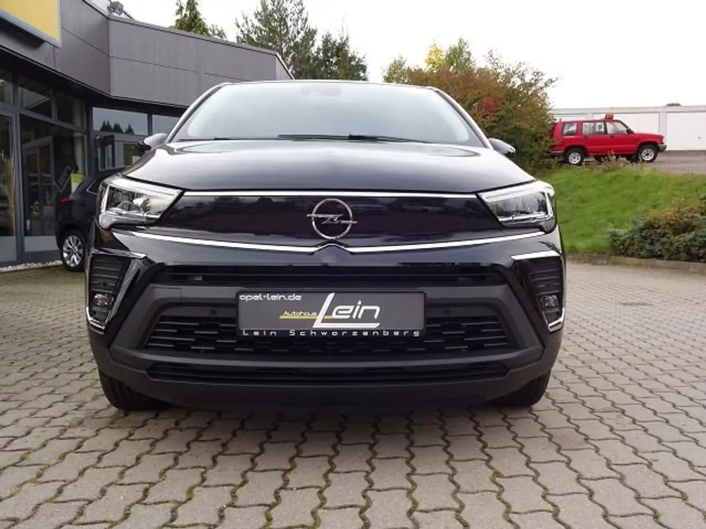 Opel Crossland X SUV/Geländewagen/Pickup in Schwarz gebraucht in  Schwarzenberg für € 21.900,-